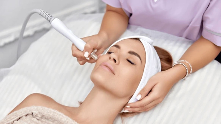 Diamond (Eclaris) Microdermabrasion